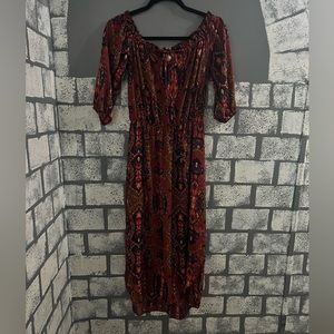 Like new! Causal dress for any occasion!